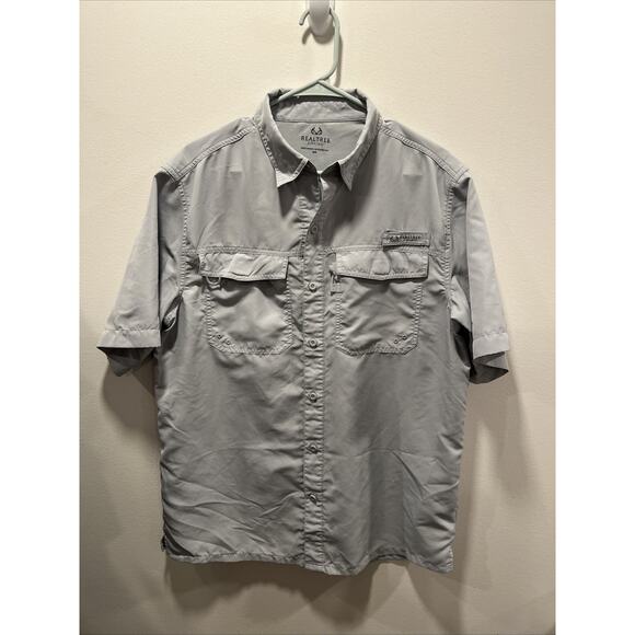Realtree Shirt Mens Medium Gray Performance Fishing Short Sleeve Button Up - Picture 1 of 6